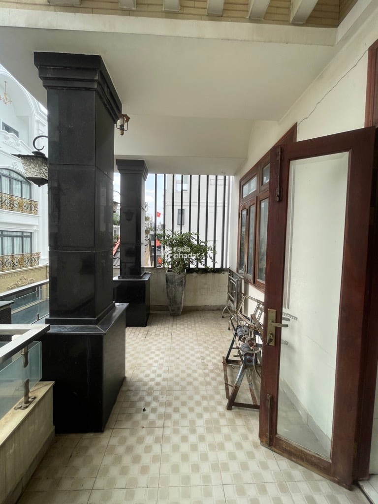 SIÊU PHẨM BÌNH TÂN - NGAY CHỢ BÌNH THÀNH - 4 TẦNG -71M2 - ĐƯỜNG XE TẢI THÔNG- NGANG 5 - HOÀN CÔNG 