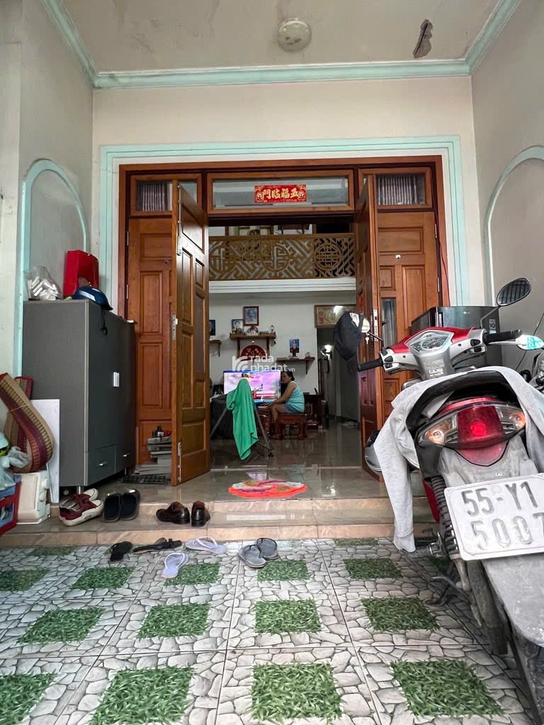 Bán Gấp Nhà Phố 80m2 Xe Hơi 16 Chỗ đậu Ngay Cửa Đường Trương Thị Hoa ( TTH07) Quận 12 