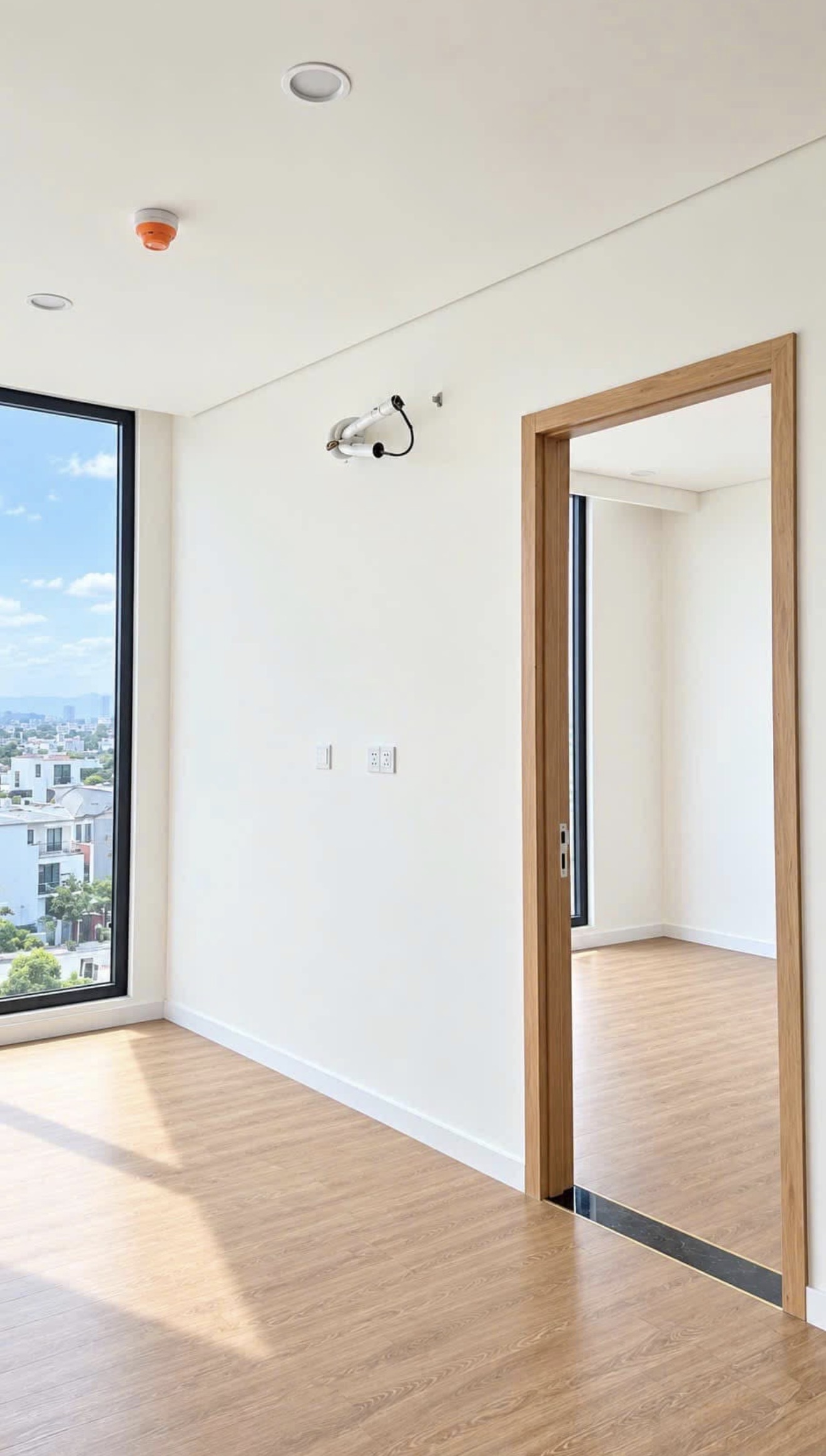 VỐN BAN ĐẦU 750 TRIỆU SỞ HỮU NGAY CĂN 2 PHÒNG NGỦ TẠI SUN FOURS TOWER - PHÍA NAM ĐÀ NẴNG
