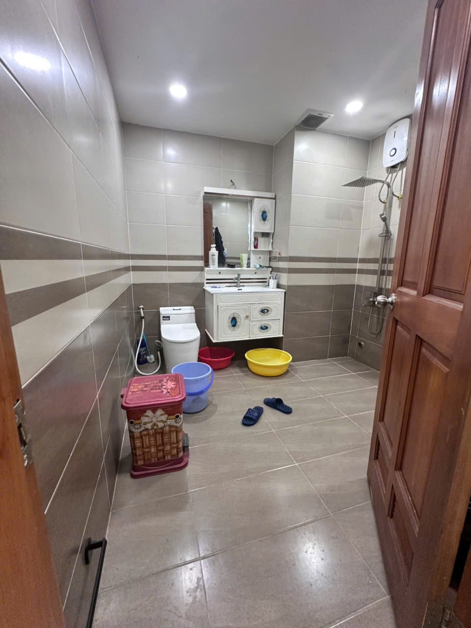 Bán căn hộ khang gia 3PN giá 2,3 tỷ