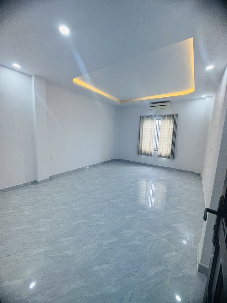 NHÀ 6 TẦNG TÂN PHÚ - CÓ THANG MÁY LÊN TỚI SÂN THƯỢNG- NGUYỄN SƠN NGAY LUỸ BÁN BÍCH - ĐƯỜNG 10M,