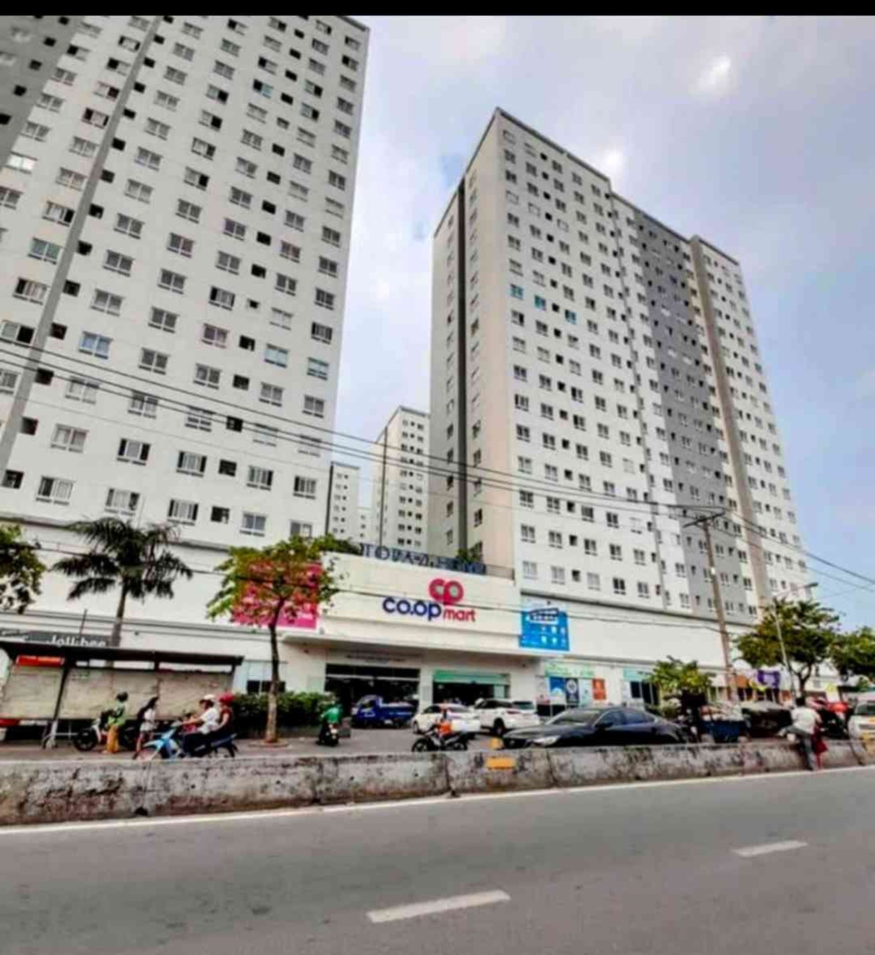Bán căn hộ Topaz Home Quận 12, 69,11m2, 3 phòng ngủ, căn góc tầng 5, Chỉ 2,5 tỷ