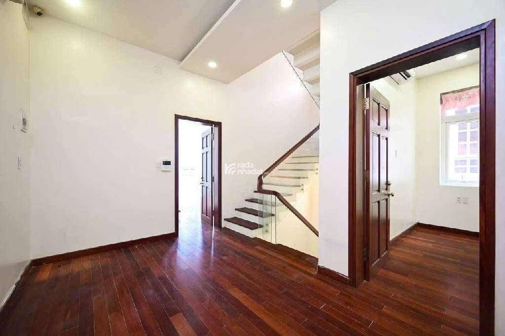 NHÀ 4 TẦNG LÊ ĐỨC THỌ - NGANG 6.5M BỀ THẾ - HẺM NHỰA XE HƠI THÔNG - KHU VIP SÁT CITY LAND