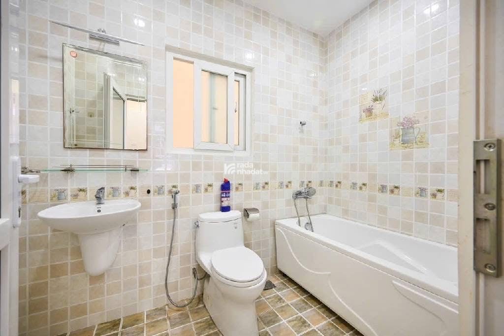 NHÀ 4 TẦNG LÊ ĐỨC THỌ - NGANG 6.5M BỀ THẾ - HẺM NHỰA XE HƠI THÔNG - KHU VIP SÁT CITY LAND