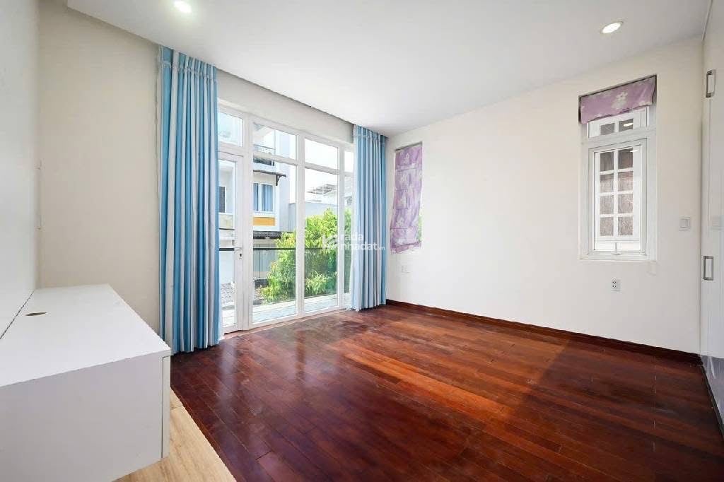 NHÀ 4 TẦNG LÊ ĐỨC THỌ - NGANG 6.5M BỀ THẾ - HẺM NHỰA XE HƠI THÔNG - KHU VIP SÁT CITY LAND