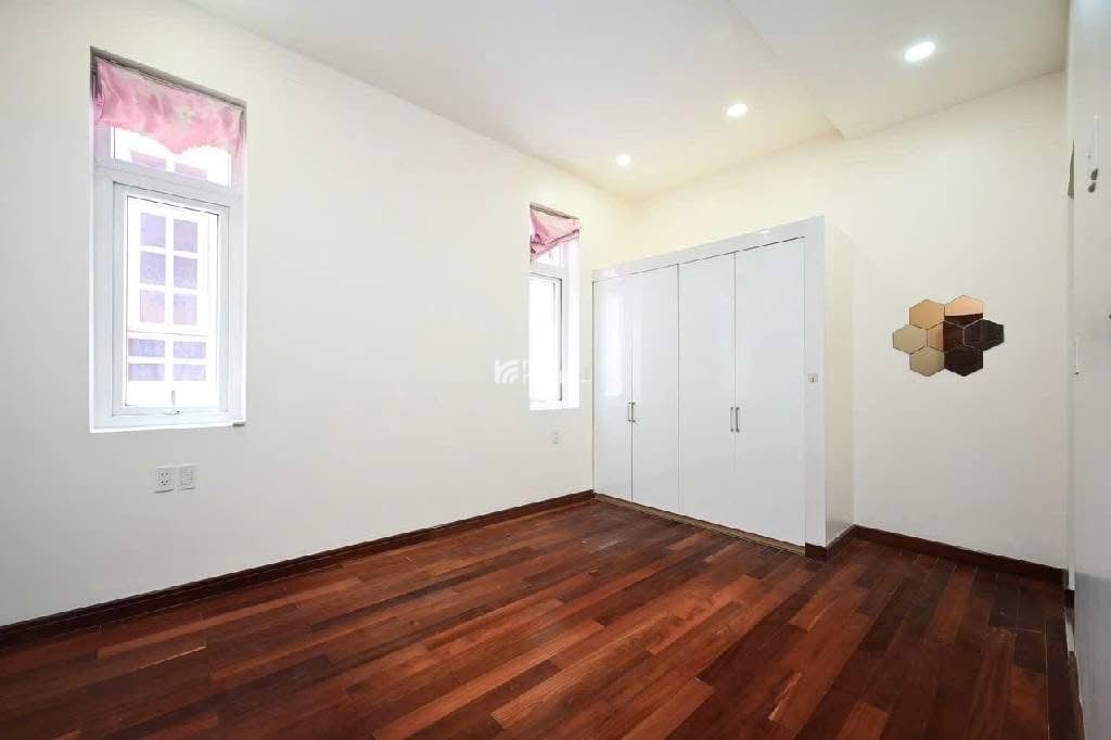 NHÀ 4 TẦNG LÊ ĐỨC THỌ - NGANG 6.5M BỀ THẾ - HẺM NHỰA XE HƠI THÔNG - KHU VIP SÁT CITY LAND