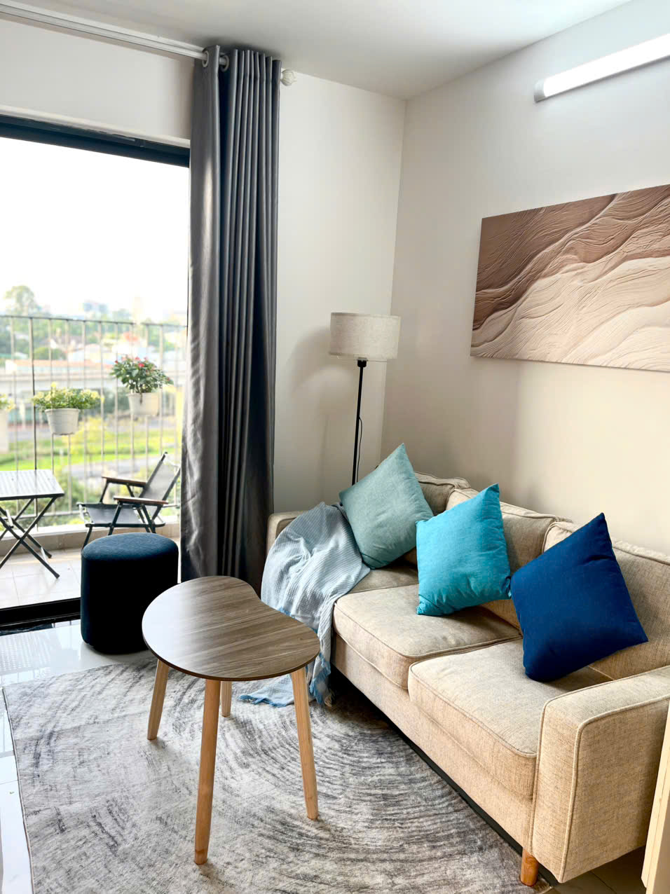 CHO THUÊ CĂN HỘ 3PN - VIEW METRO, 10P VÀO QUẬN 1