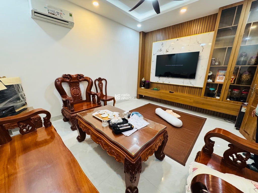 BÁN NHÀ BÌNH TRỊ ĐÔNG B 75M2 4 TẦNG BTCT 4 PHÒNG NGỦ 6.75 TỶ NỞ HẬU TÀI LỘC GẦN AEON MALL TÊN LỬA 