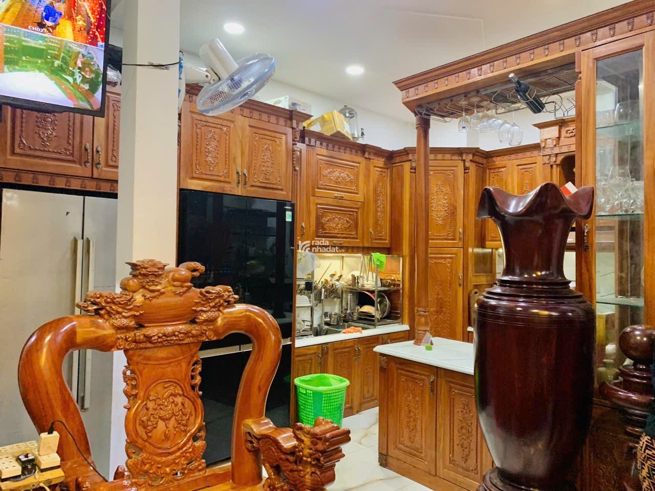 BÁN GẤP NHÀ 120M2 MT THÍCH QUẢNG ĐỨC, PHÚ NHUẬN