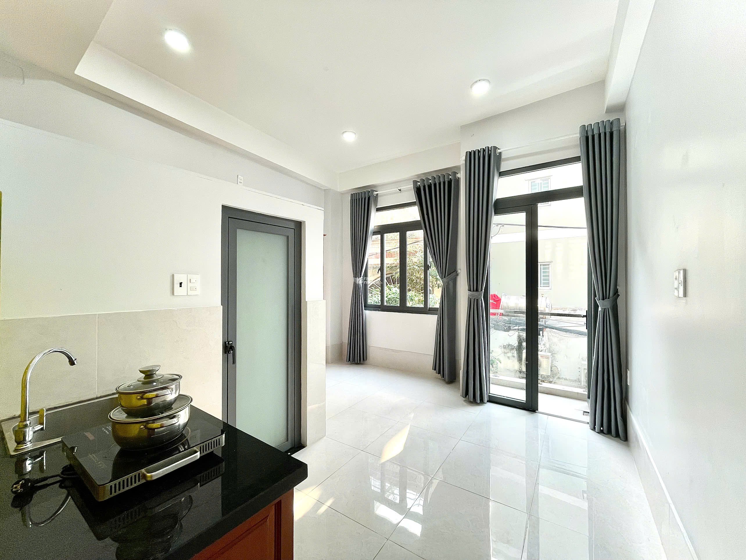 BÁN NHÀ FULL 10 CĂN HỘ DỊCH VỤ THU NHẬP 540 TRIỆU/NĂM BÙI MINH TRỰC QUẬN 8