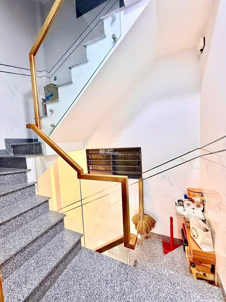 Bán Nhà Riêng tại Nhiêu Tứ, 6,85 tỷ, 36m2, Phú Nhuận