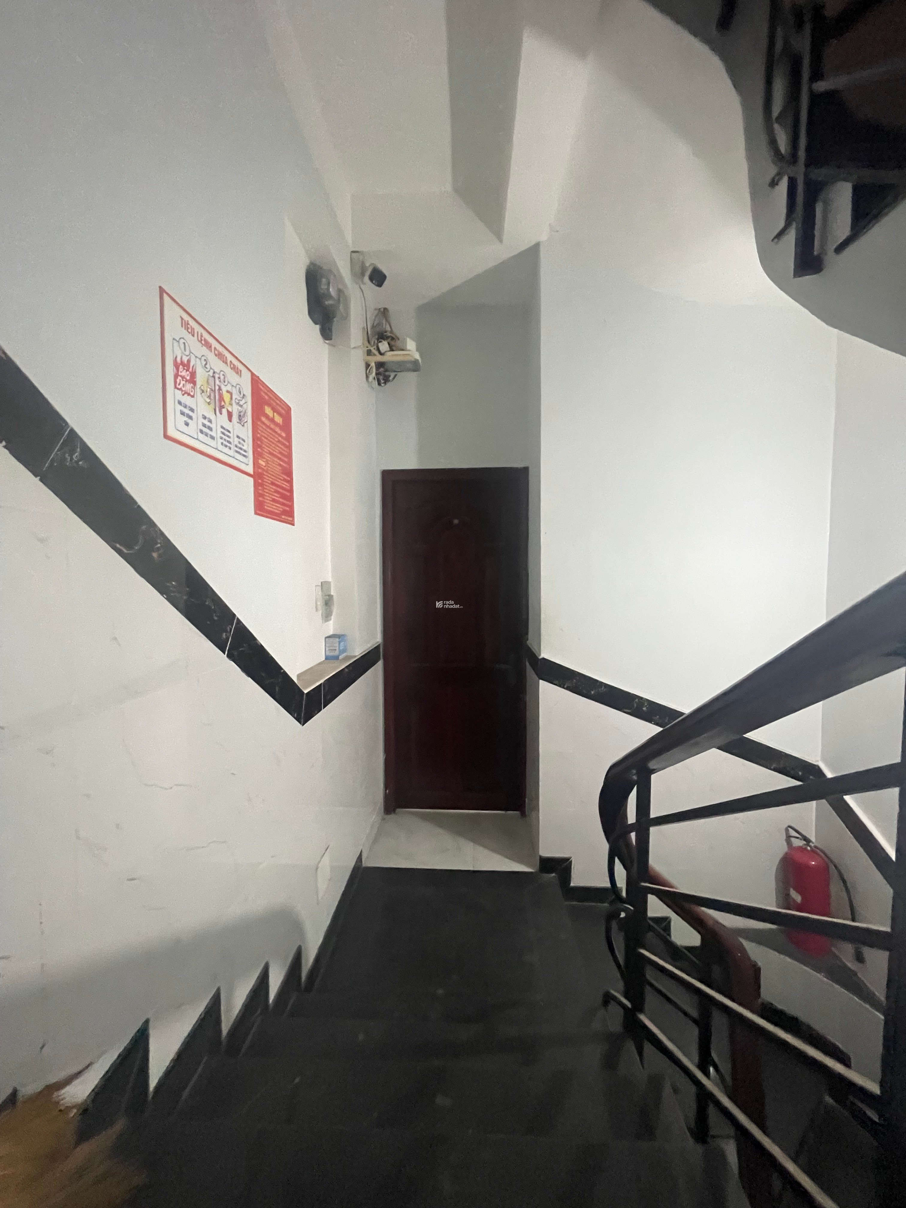 NHÀ VIP CHDV 3Tầng - DT:86m2 - Ngay Chợ Tăng Nhơn Phú A- Chỉ 7.850tỷ