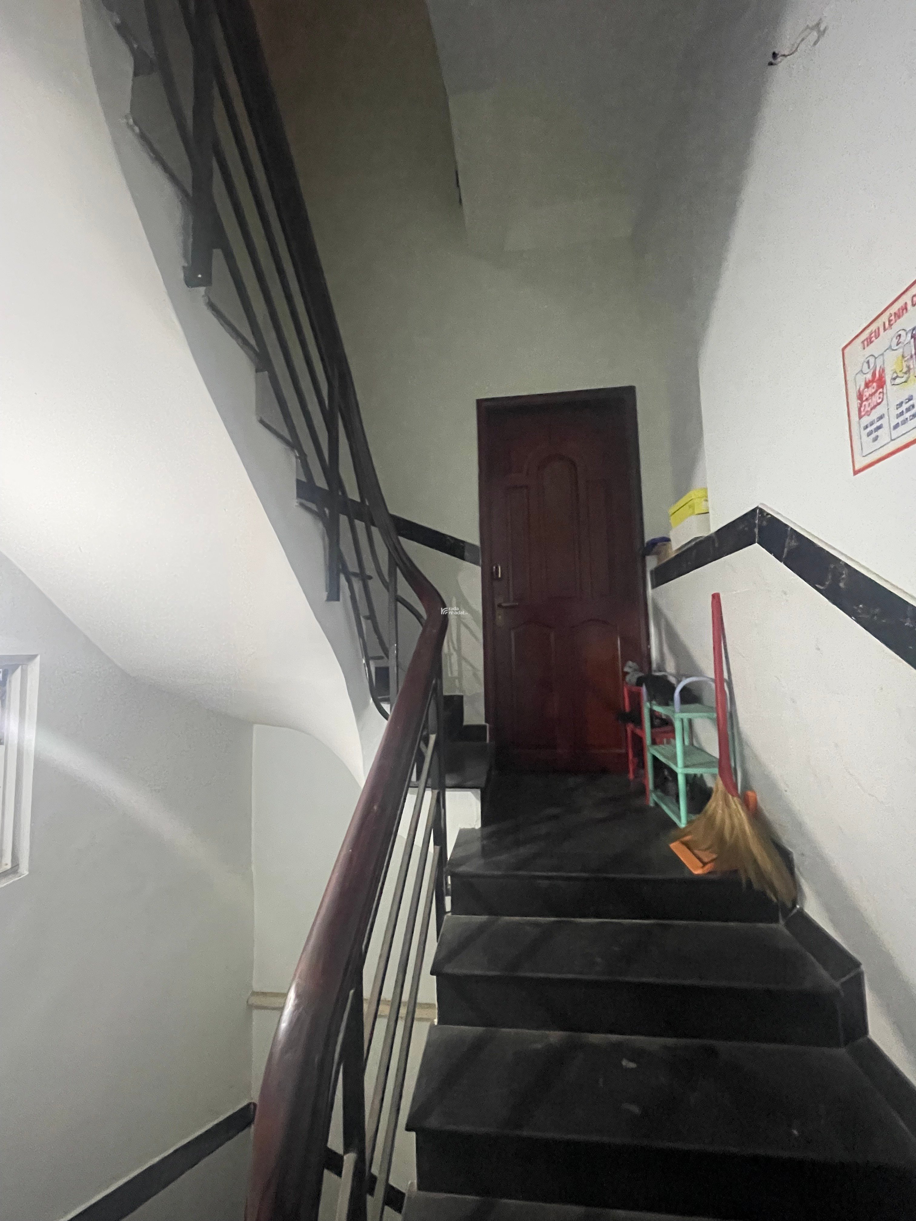 NHÀ VIP CHDV 3Tầng - DT:86m2 - Ngay Chợ Tăng Nhơn Phú A- Chỉ 7.850tỷ