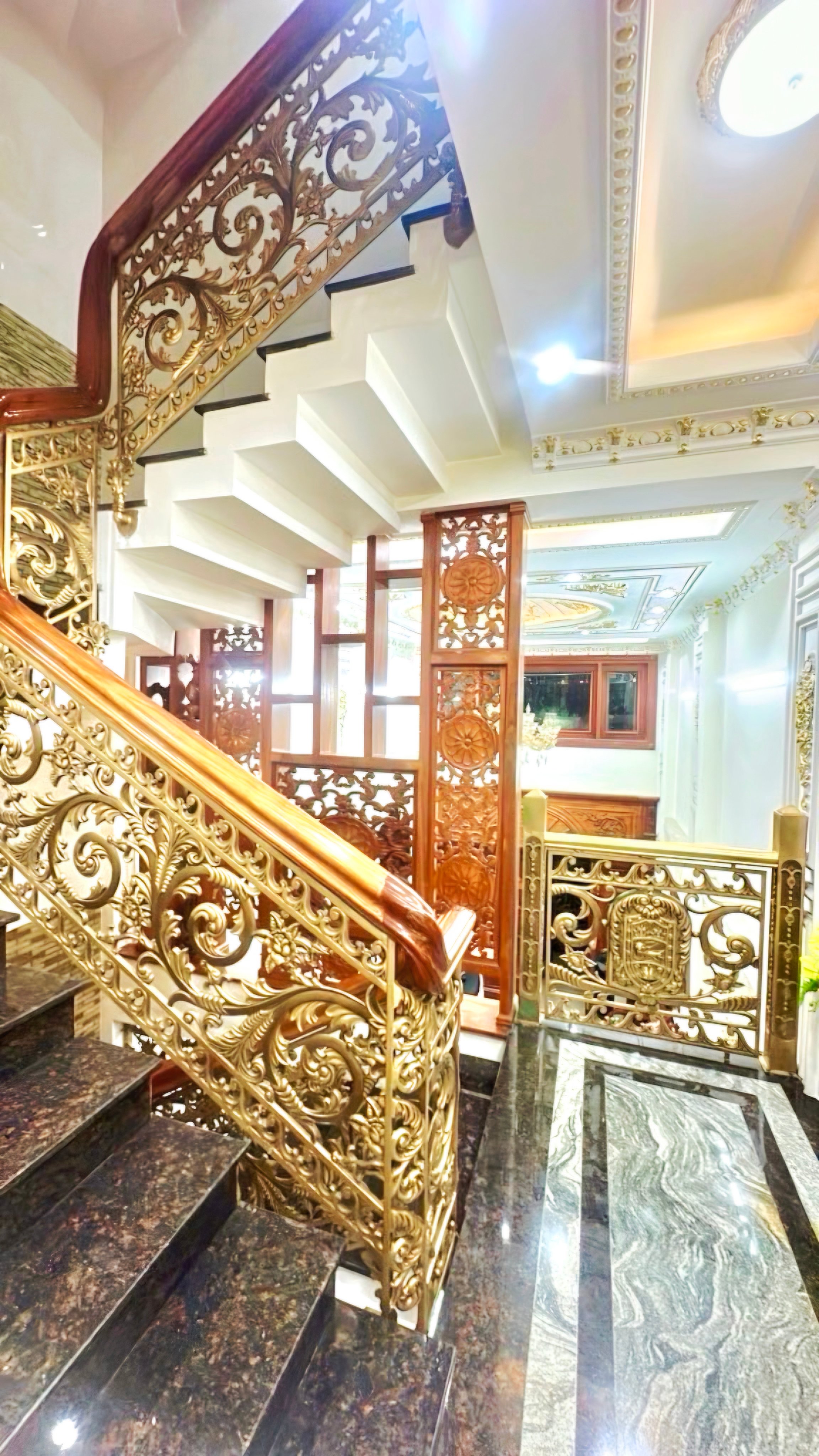 Bán nhà đẹp 5 tầng Bình Tân- full nội thất xịn xò 