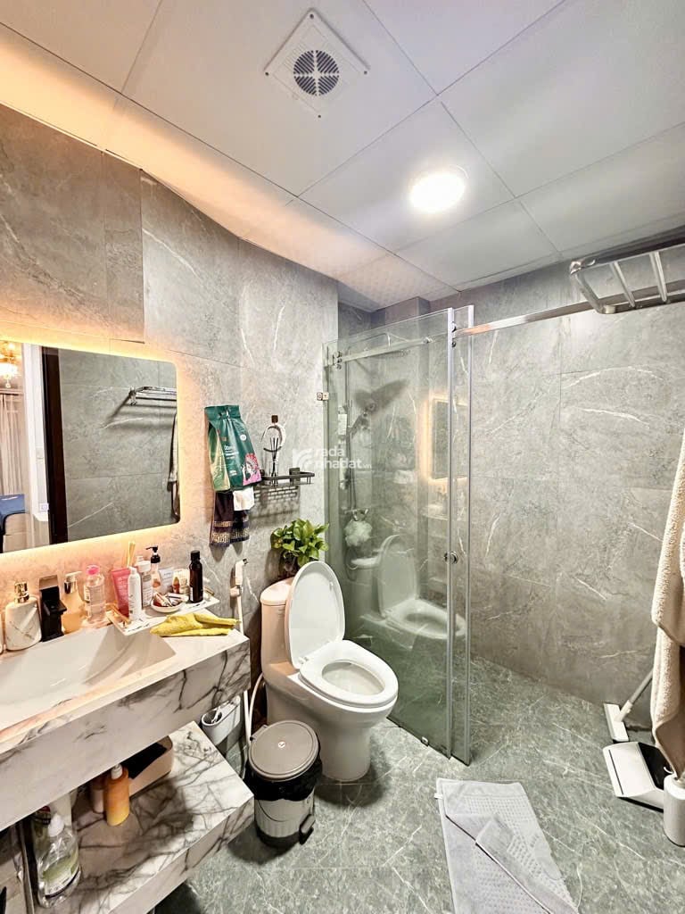 BÁN NHÀ 7 TẦNG THANG MÁY - VÀI BƯỚC RA HỒ TÂY - NGÕ THOÁNG