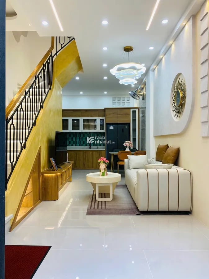 BÁN GẤP NHÀ ĐẸP 3 lầu NGUYỄN TƯ GIÃN, P12 Gò Vấp 4,98 tỷ Thương Lượng