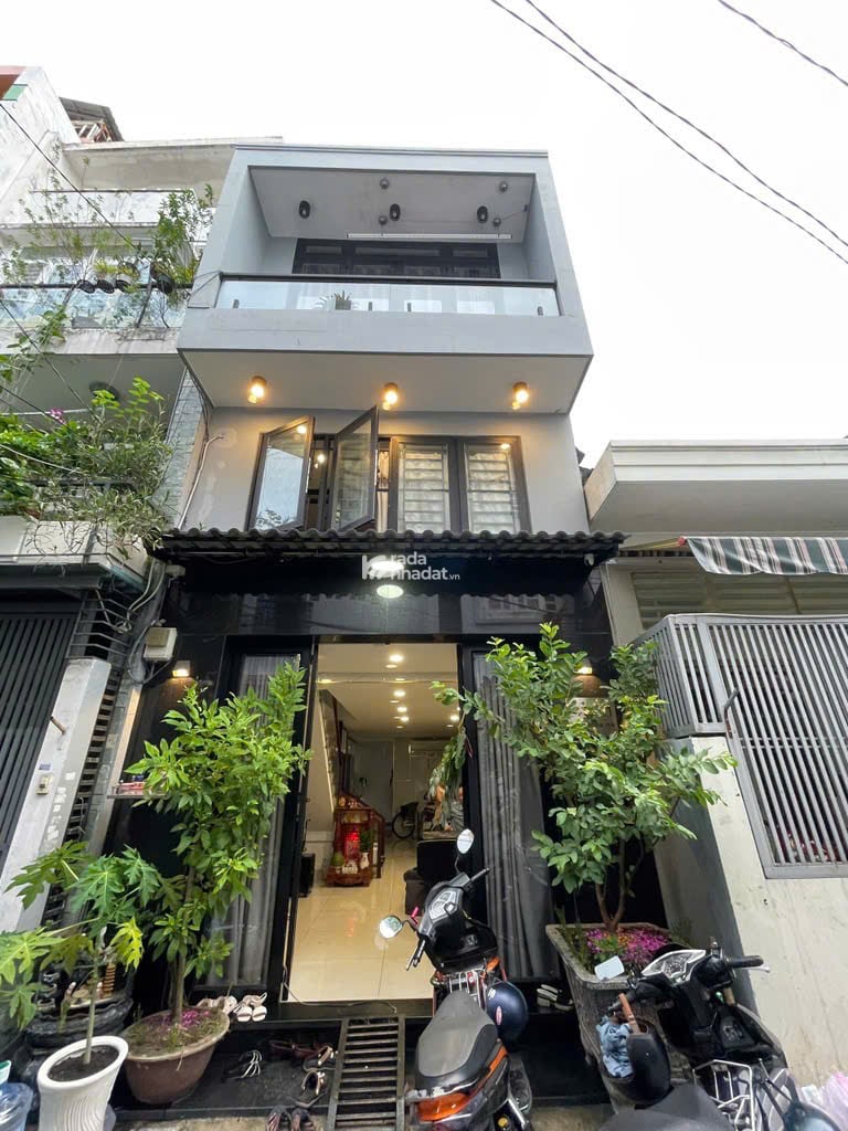 Nhà Đẹp 52m2, 4 Tầng BTCT, 4 PN Tân Phú chỉ 5 tỷ