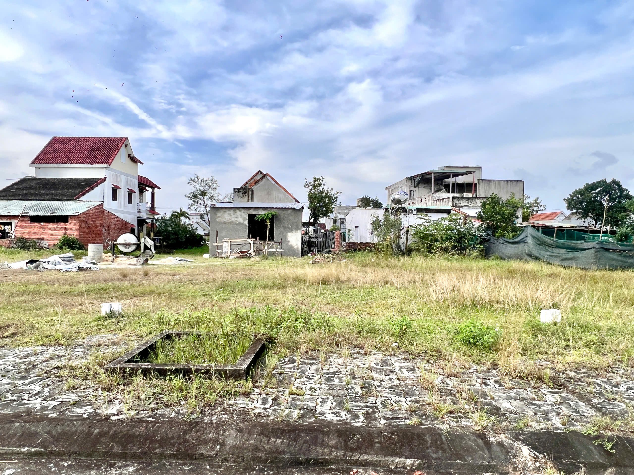 Lô đất nền trung tâm Đà Nẵng sát biển giá chỉ từ 8 triệu/m2