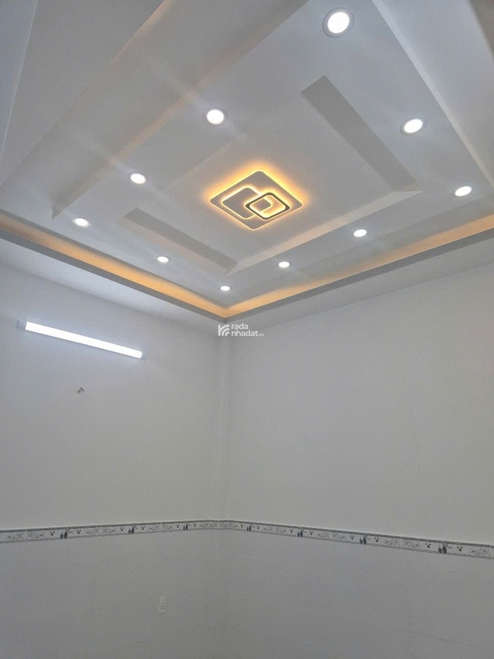 Bán nhà mới đẹp 3 tầng HXH Trần Thủ Độ, Phú Thạnh, Tân Phú chỉ 6.4 tỷ