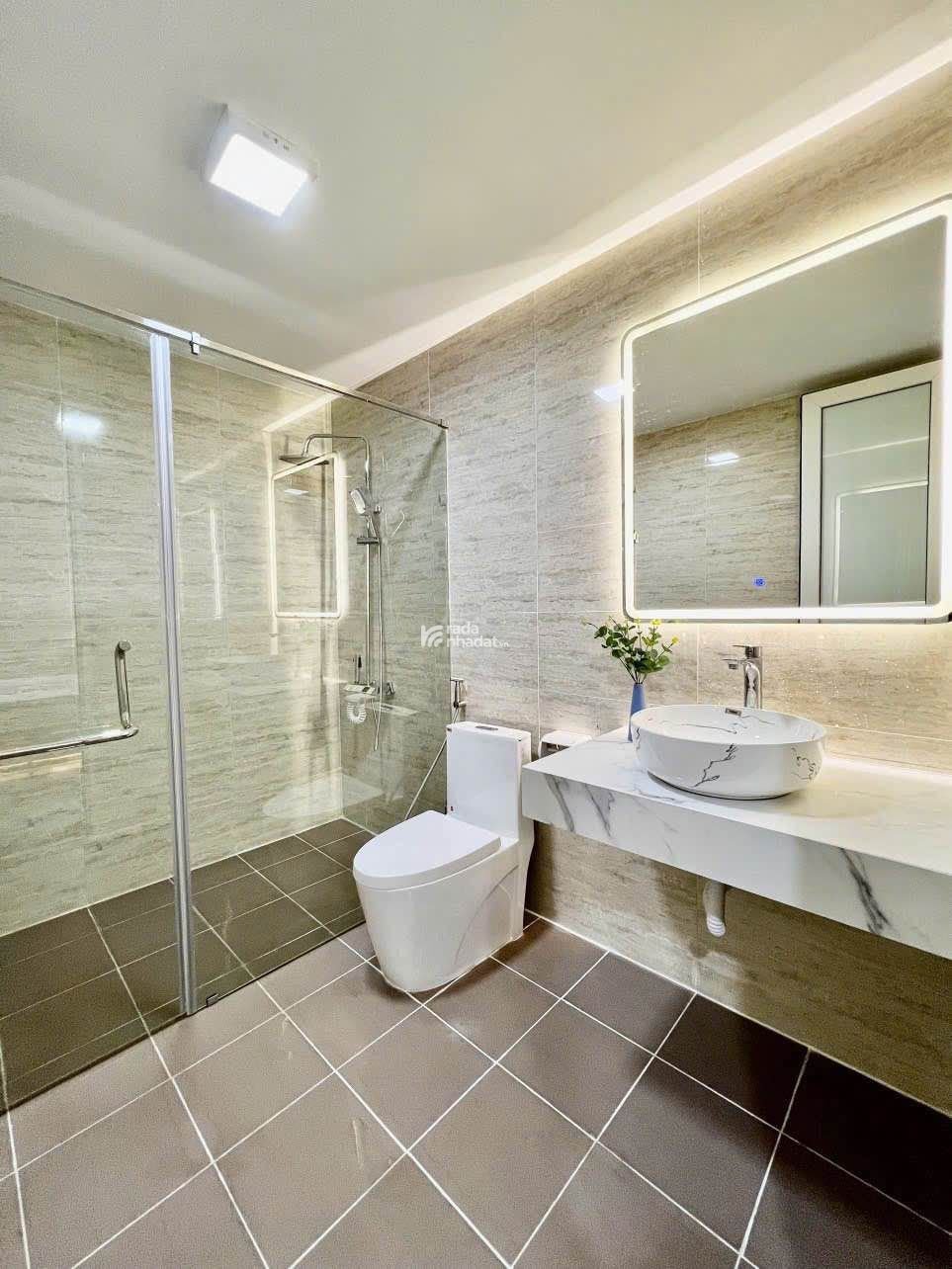 Bán gấp căn hộ chung cư PVV - Vinapharm 60B Nguyễn Huy Tưởng 3 ngủ 100m2 full nội thất giá 7.5tỷ TL