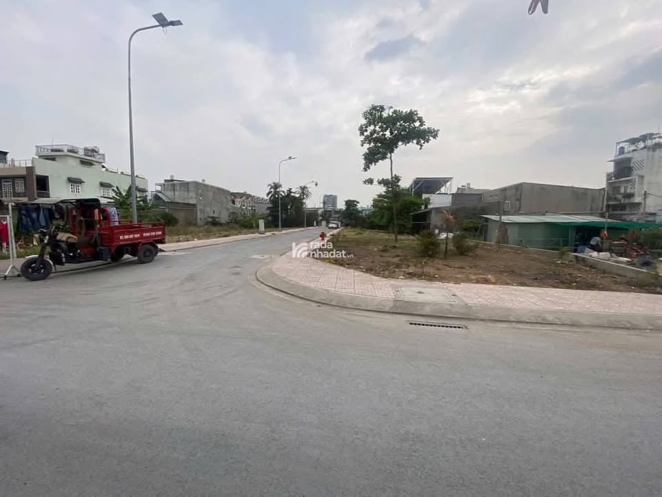 Cần bán đất nền vị trí đẹp Hiệp Bình Chánh, Thủ Đức, Giá 2 tỷ 240, Diện tích 50.4m2, Sổ sẵn