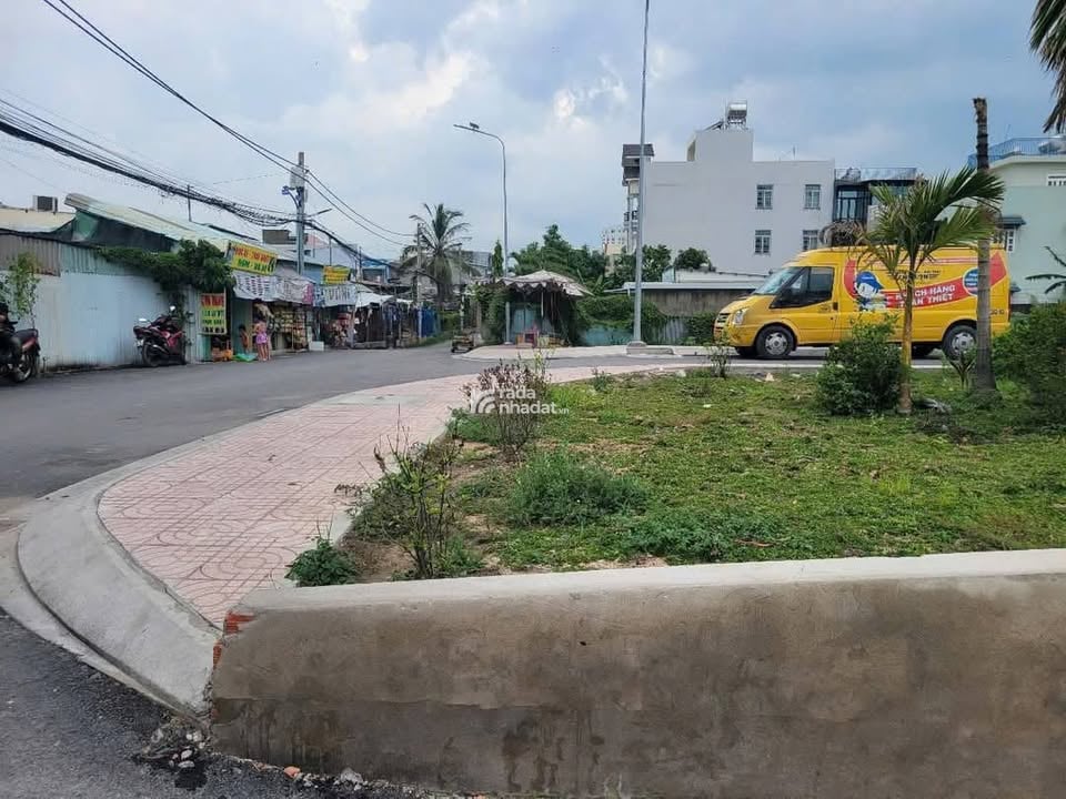 Cần bán đất nền vị trí đẹp Hiệp Bình Chánh, Thủ Đức, Giá 2 tỷ 240, Diện tích 50.4m2, Sổ sẵn