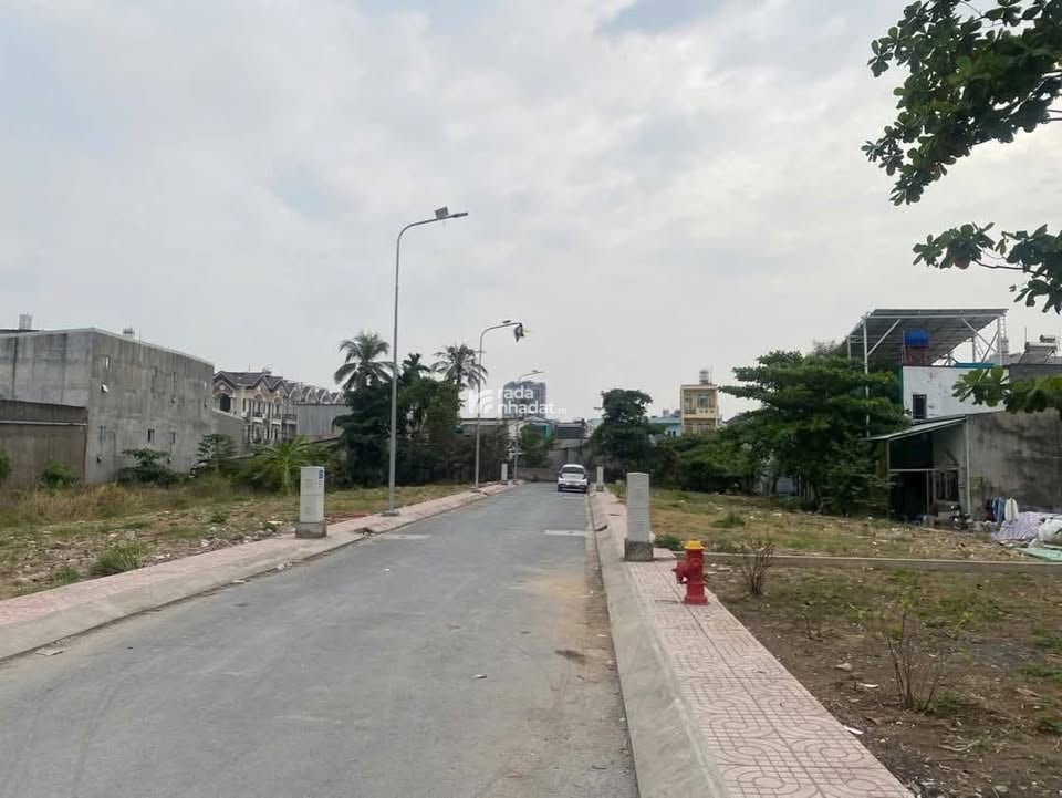 Cần bán đất nền vị trí đẹp Hiệp Bình Chánh, Thủ Đức, Giá 2 tỷ 240, Diện tích 50.4m2, Sổ sẵn