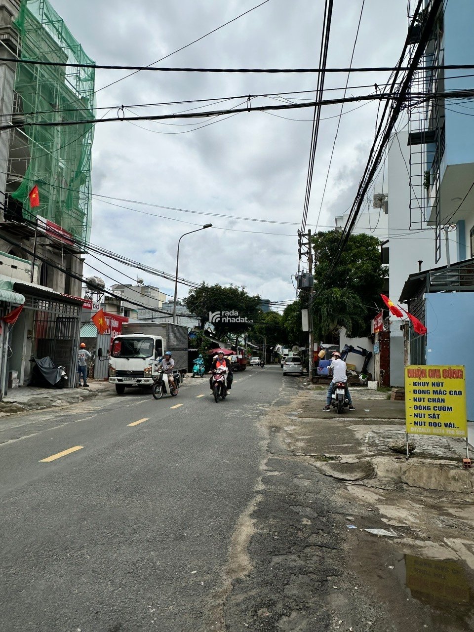 Bán nhà MT nội bộ Đường Lũy Bán Bích, DT: 6,07m x 17m, giá 11,9 tỷ