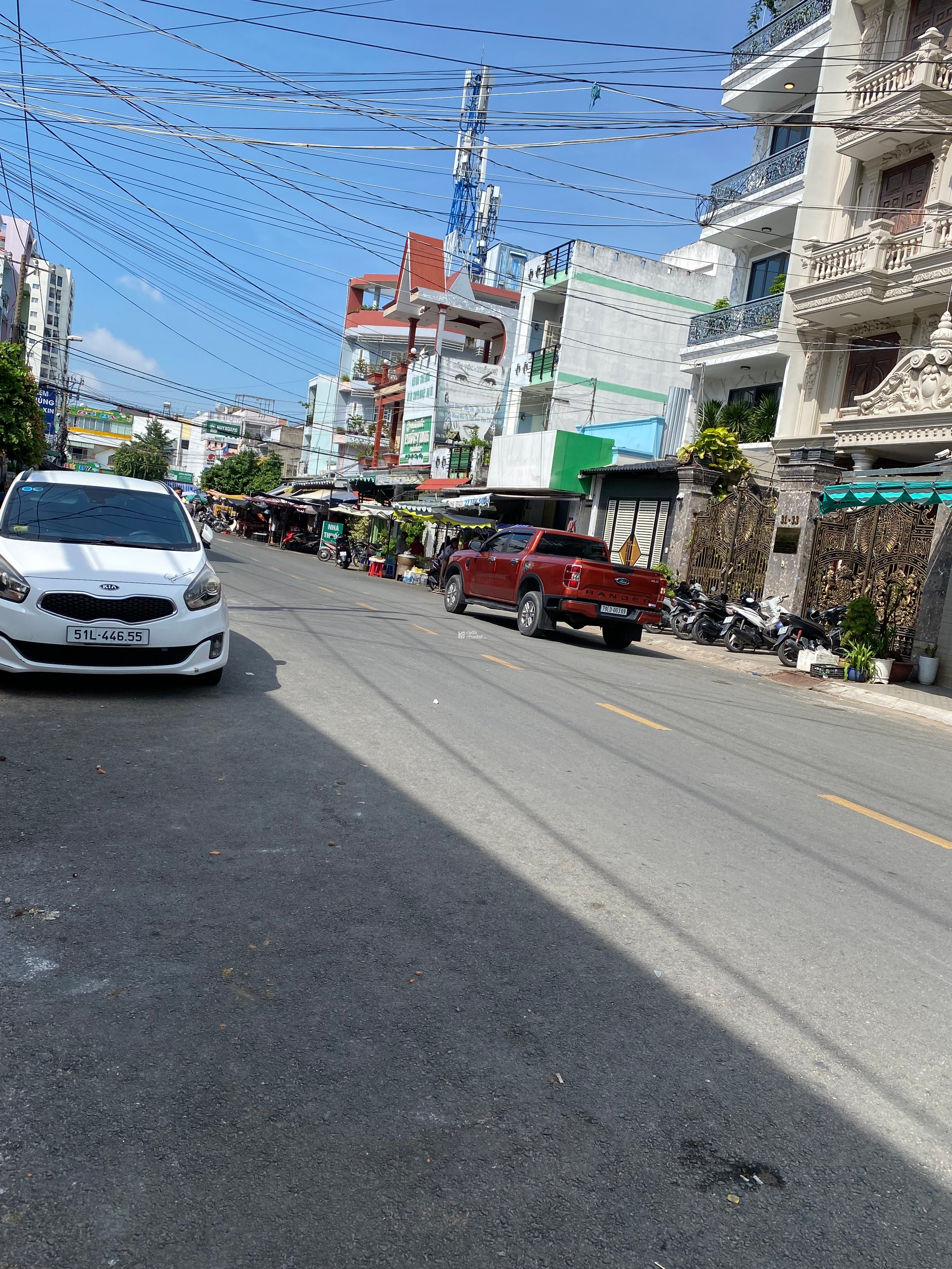 11.5 tỷ . NHÀ MT KINH DOANH  TÂY SƠN  Q. TÂN PHÚ. 4 X 18M GIÁ 11.5 TỶ TL