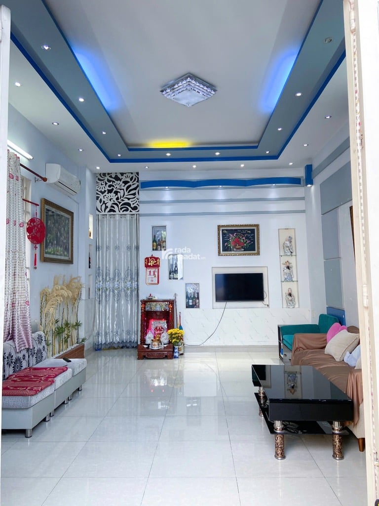 BÁN NHÀ MẶT TIỀN GẦN KDC TÊN LỬA 200M2 14 TỶ LỘ GIỚI 40M VỊ TRÍ ĐẮC ĐỊA KINH DOANH BUÔN BÁN