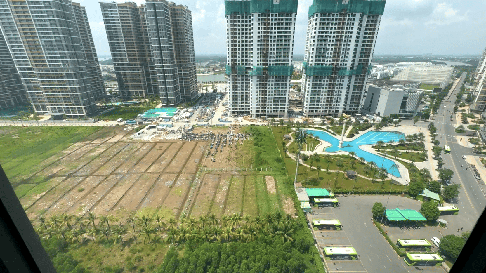  Cần bán lại căn hộ 2PN tại Vinhomes Grand Park  chính chủ, giá tốt!