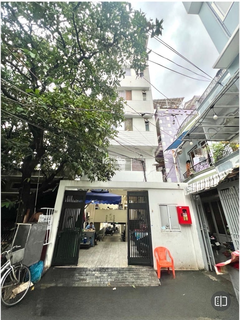 KHU HIẾM NHÀ BÁN- Ô TÔ 7 chỗ đổ cổng - 50m2 - 4 Tầng -  Dân trí cao -Phan văn Trị - Mai Xuân Thưởng