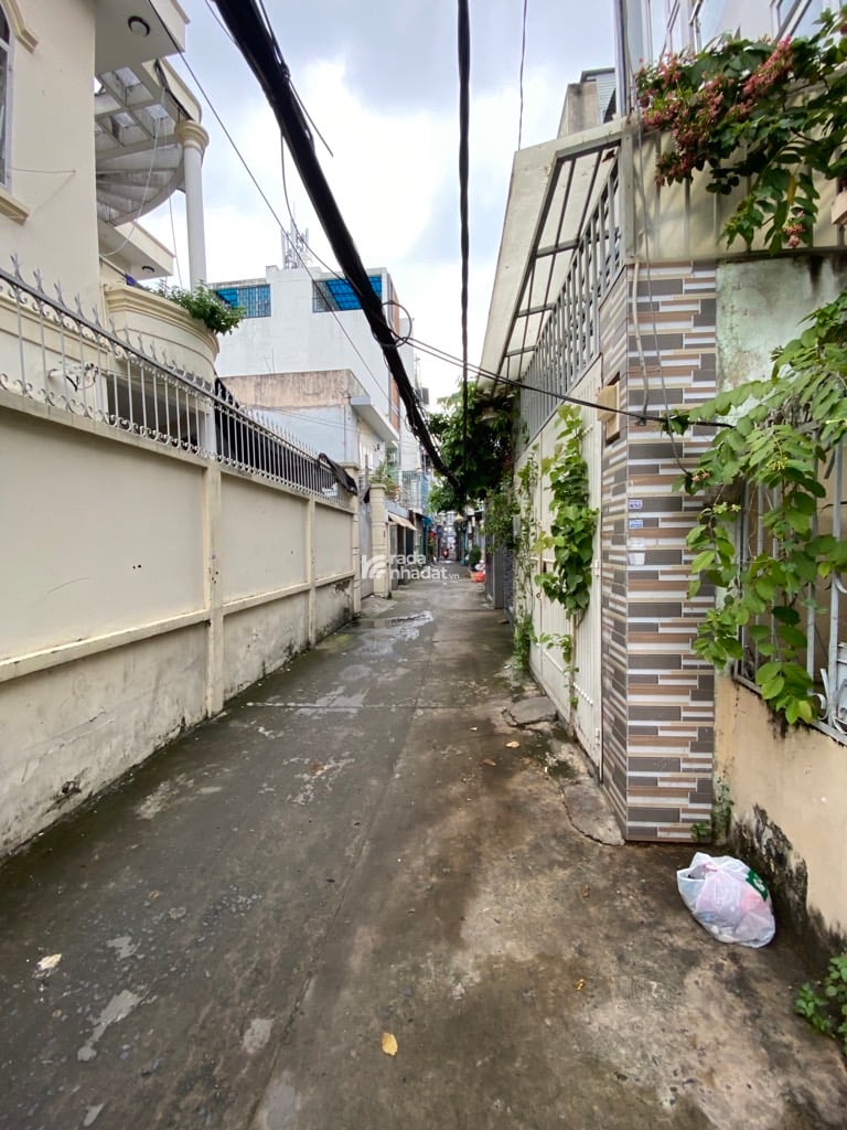 SIÊU PHẨM HXH NGUYỄN XÍ, BÌNH THẠNH, 70M2 TIỆN CẢI TẠO MỚI. GIẢM 650TR CHỈ 9.5T TL 