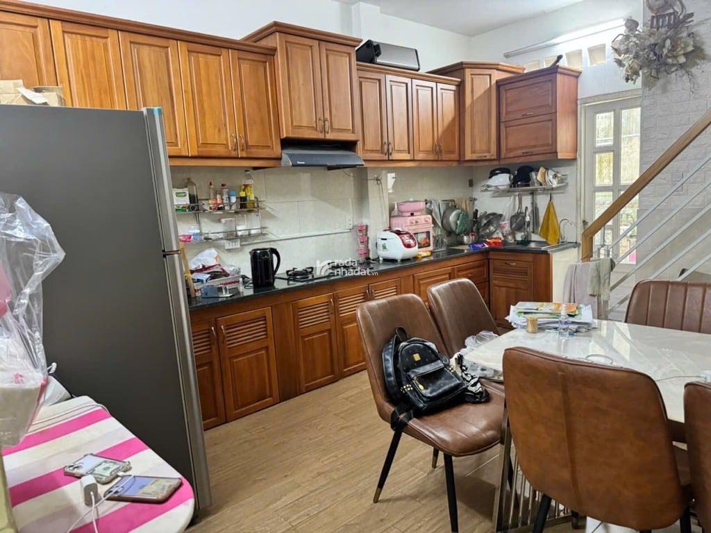 NHÀ MẶT TIỀN ĐƯỜNG SỐ 4.  PHƯỚC BÌNH, QUẬN 9. GIÁ NHỈNH 10 TỶ