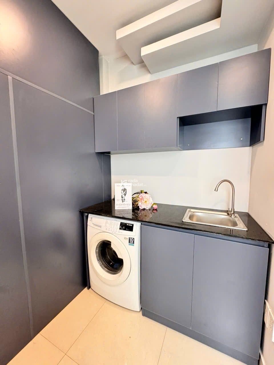 STUDIO BAN CÔNG SIÊU XINH _ TÁCH BẾP _ MÁY GIẶT RIÊNG - GẦN HCMUT, UEH, HUFLIT
