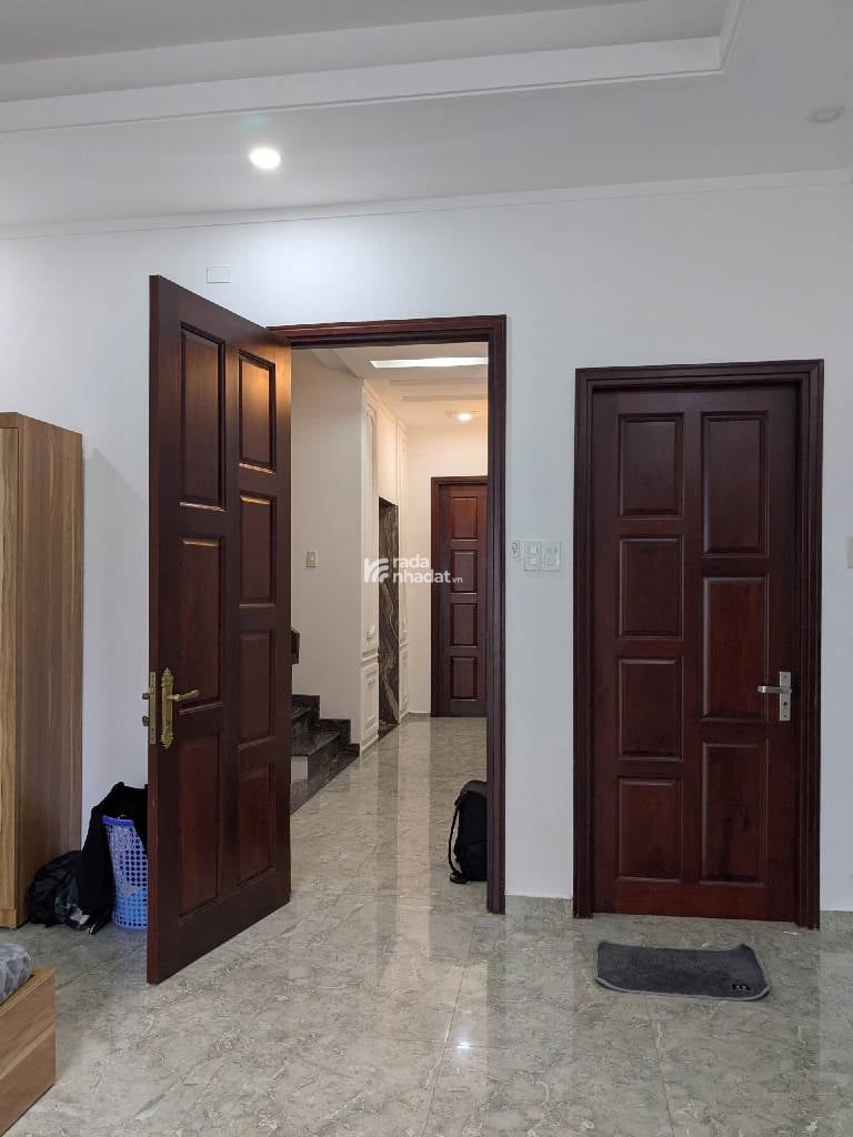 Bán nhà 5x17m, 6 tầng, 1 hầm, thang máy, Ngay Emart Phan Văn Trị Gò Vấp, 17 tỷ