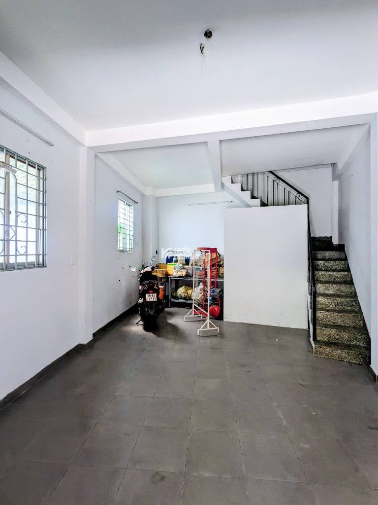 HẺM XE HƠI NGUYỄN BẶC, TÂN BÌNH, 30M2 CÓ KC Ở NGAY. GIẢM 350TR CHỈ CÒN 7T TL 