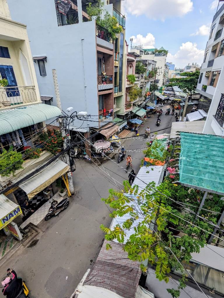 HẺM XE HƠI NGUYỄN BẶC, TÂN BÌNH, 30M2 CÓ KC Ở NGAY. GIẢM 350TR CHỈ CÒN 7T TL 