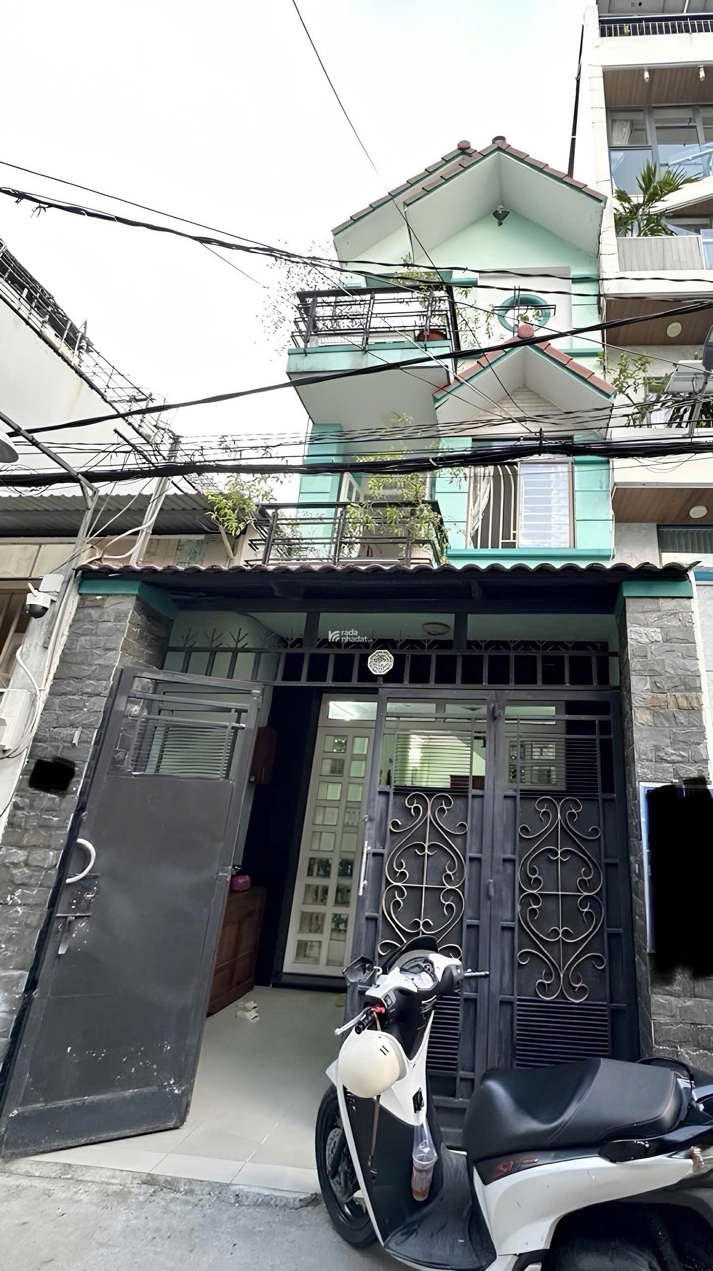 Đường Xe Hơi - Nhà Đúc 3 Tầng, Cạnh Lê Trọng Tấn - chỉ 6ty xíu