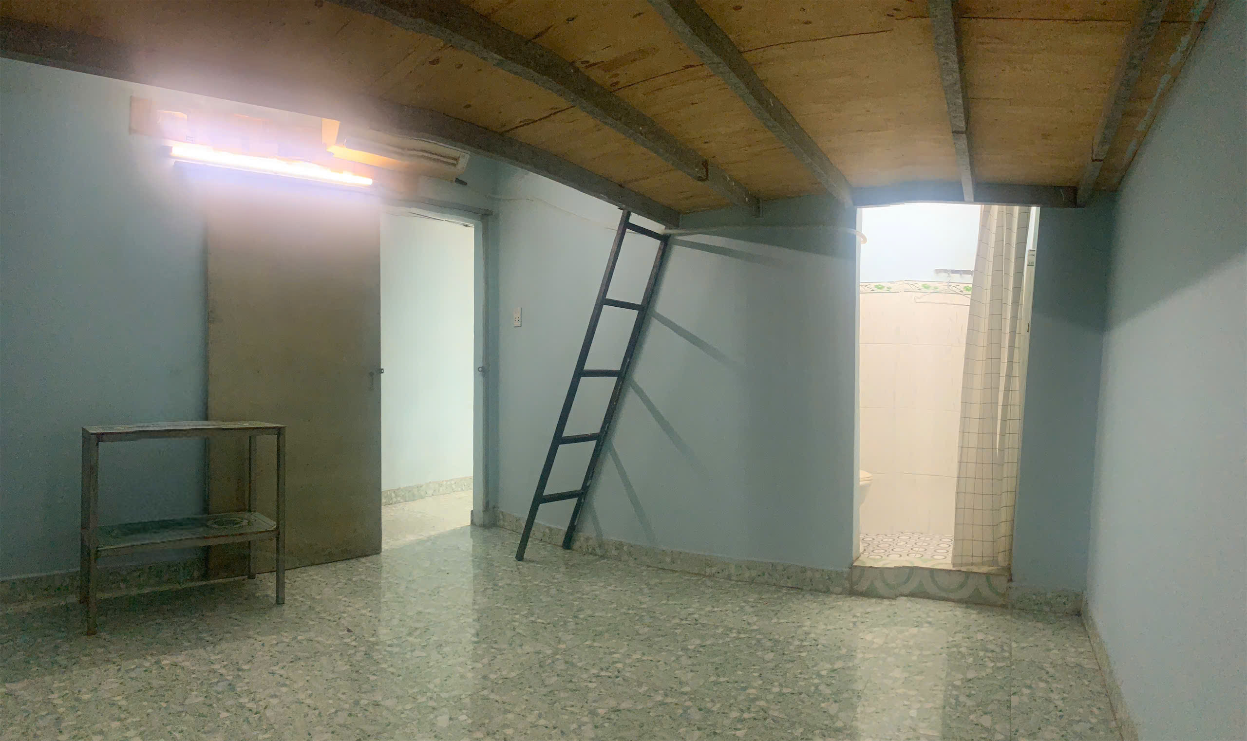 Phòng cho thuê gần q10, Tân Bình có WC riêng bên trong phòng