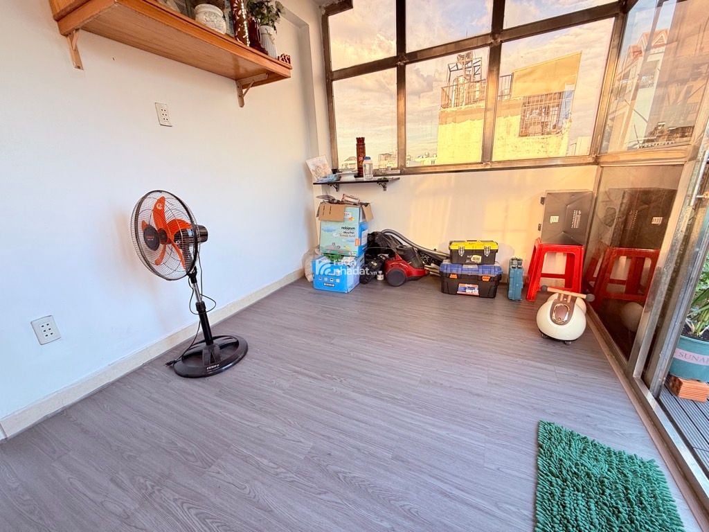 BÁN NHÀ Tây Thạnh -Tân Phú  DT  44M2 . 4 TẦNG . 4 11    GIÁ  6.4tỷ TL