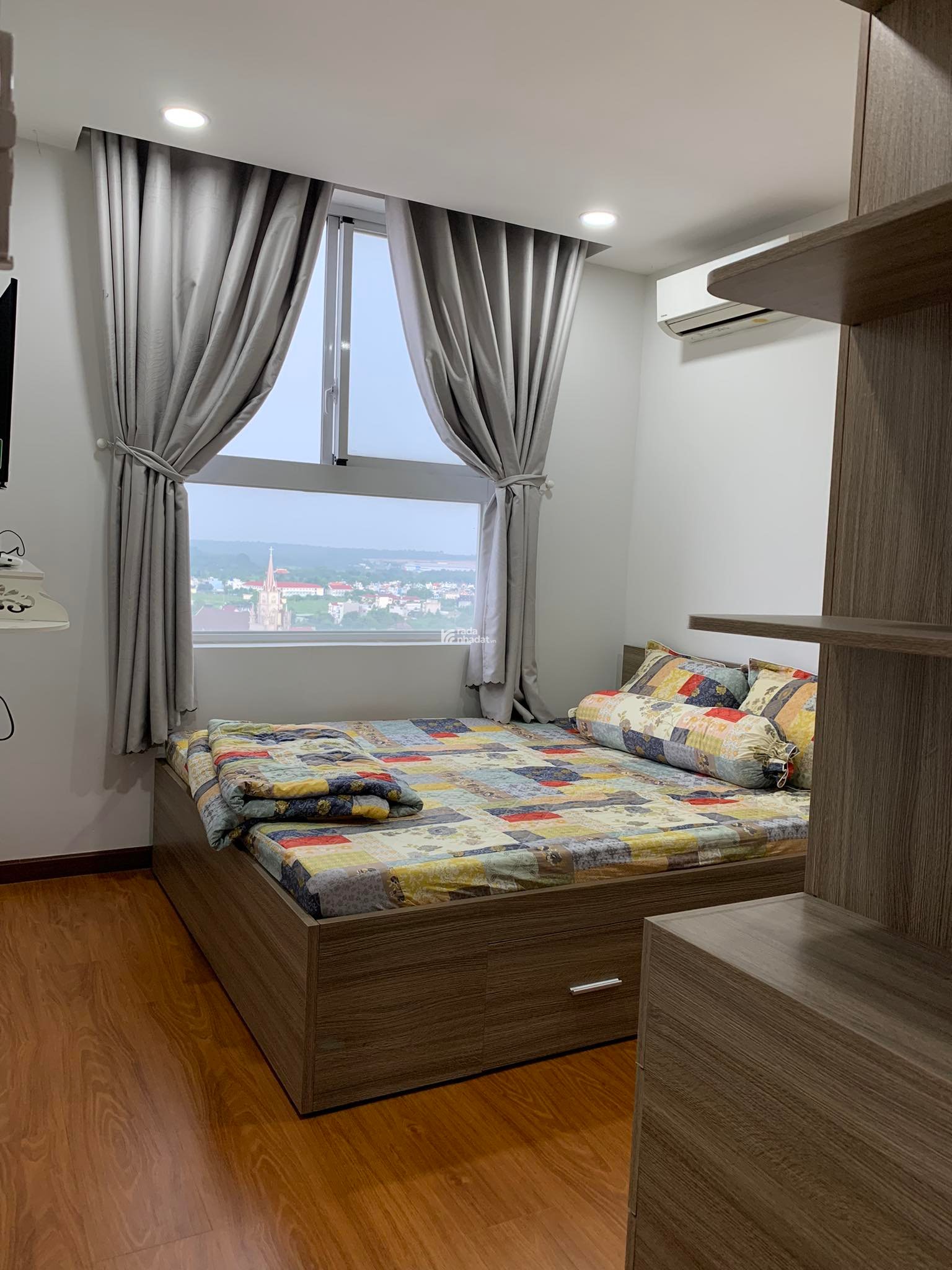 Cần cho thuê căn 2PN chung cư Samsora ngay Cầu Đồng Nai giá 5tr có NT