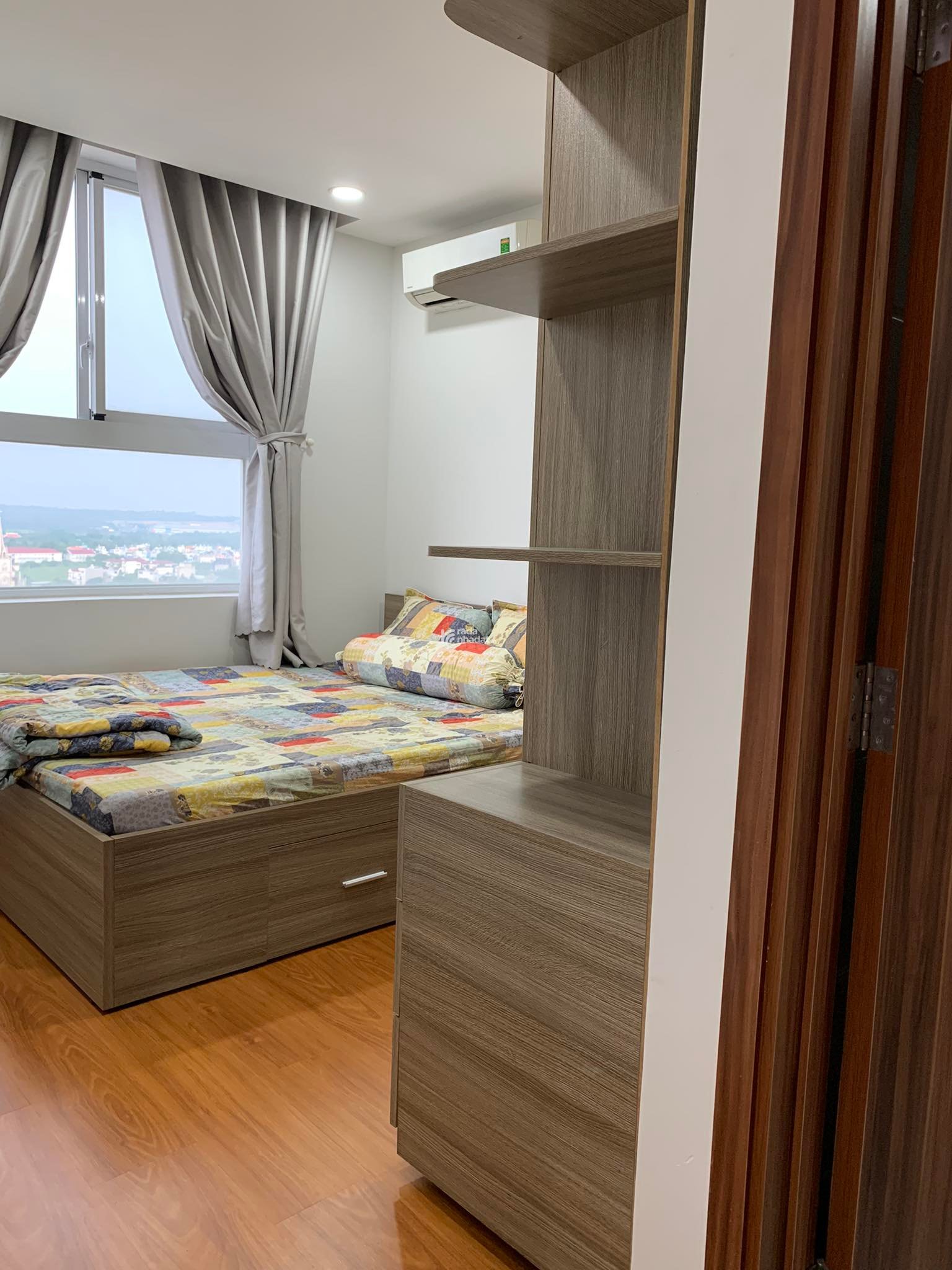 Cần cho thuê căn 2PN chung cư Samsora ngay Cầu Đồng Nai giá 5tr có NT