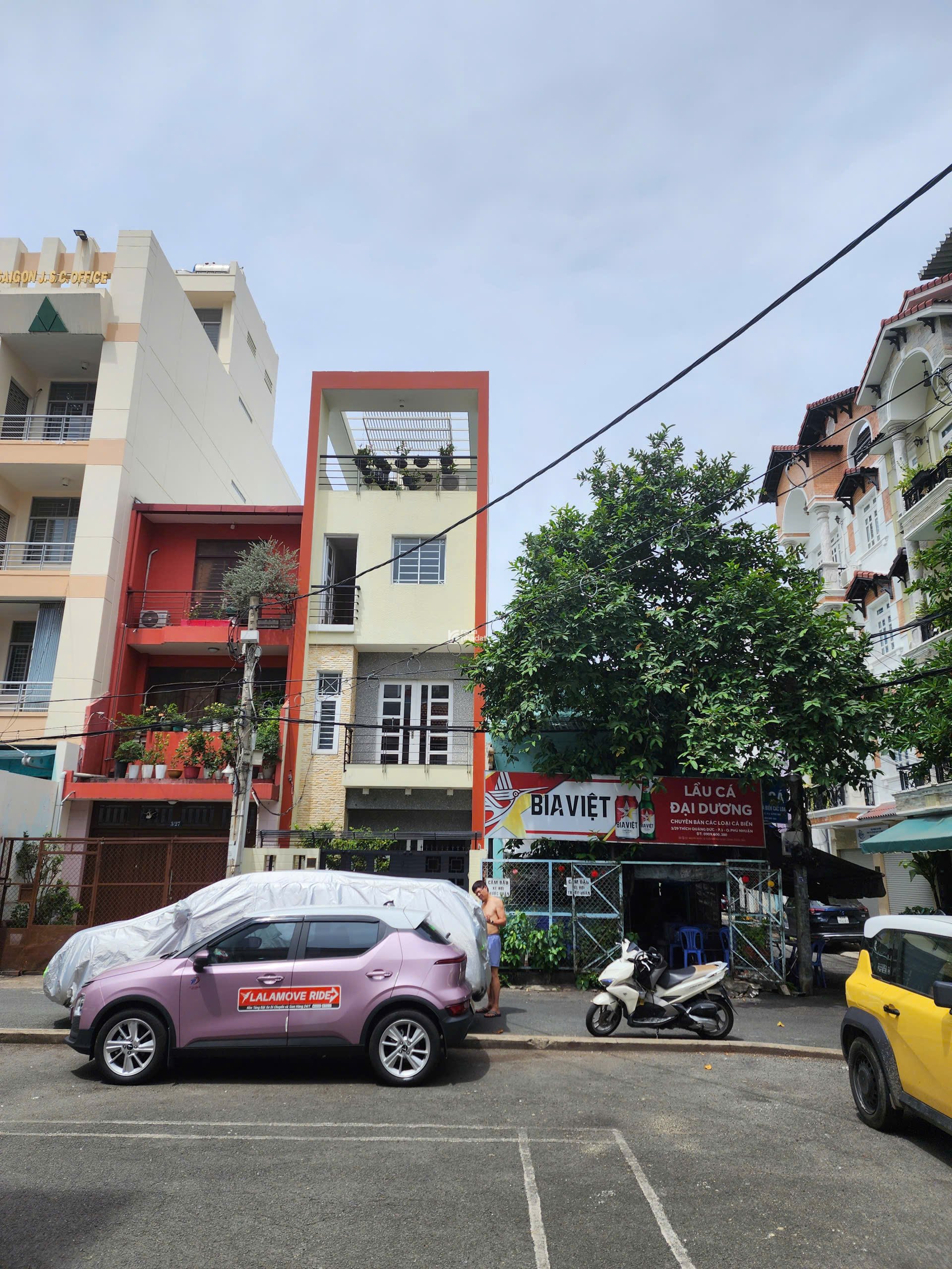 Bán nhà riêng 2 mặt hẻm xe hơi khu biệt thự số 3 Thích Quảng Đức, Phường 3, Phú Nhuận, 24 tỷ, 85m2.