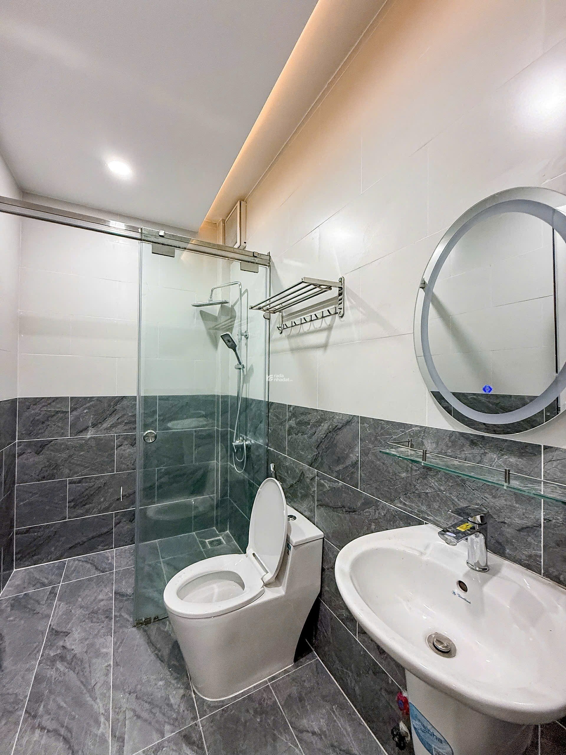 SIÊU PHẨM CHDV ĐIỆN BIÊN PHỦ - 120M2 (4.6 26) - 6 TẦNG 12 PHÒNG - DOANH THU 1.6 TỶ/NĂM