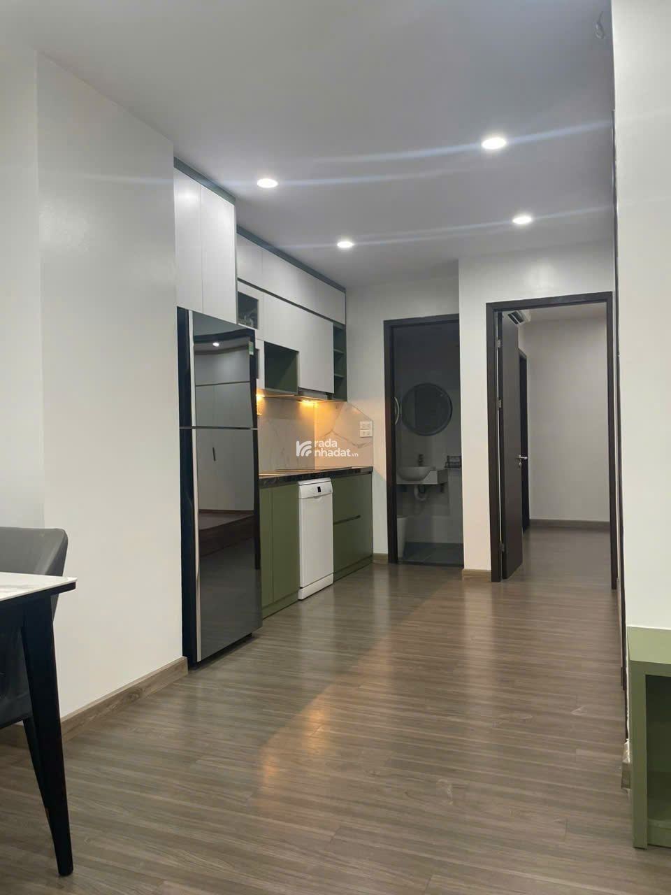 Bán căn hộ 3PN, 2WC, 93m2, 6,3 tỷ tại Vinaconex 1, Khuất Duy Tiến, Cầu Giấy, HN