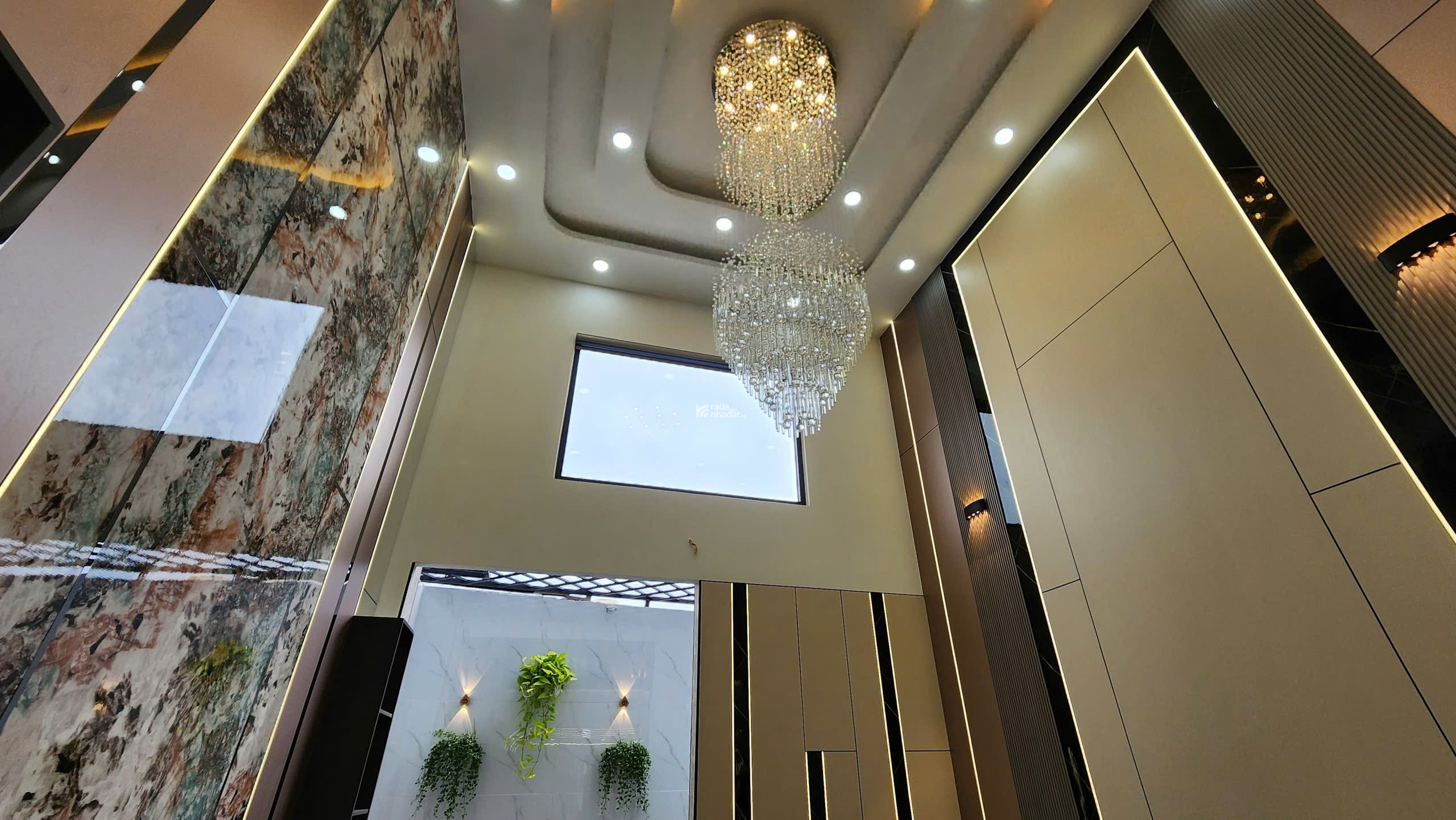 BÁN NHÀ 1 TRỆT 1 LỬNG 3 LẦU THẠNH XUÂN 25, QUẬN 12, KIẾN TRÚC HIỆN ĐẠI, GIÁ CHỈ 6,X TỶ