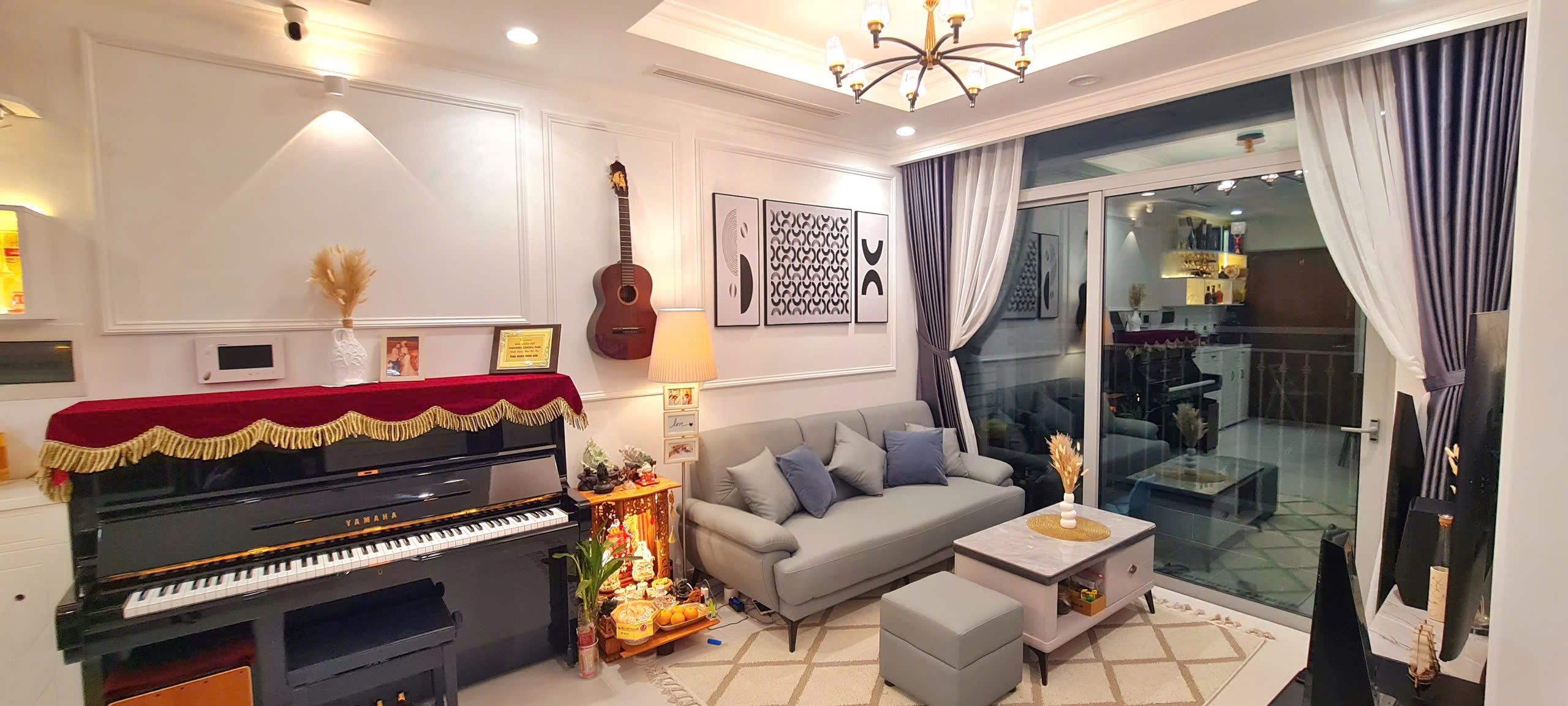 CHÍNH CHỦ BÁN CĂN HỘ 2 PHÒNG NGỦ VINHOME TÂN CẢNG SIÊU ĐẸP, SẴN VỀ Ở NGAY!