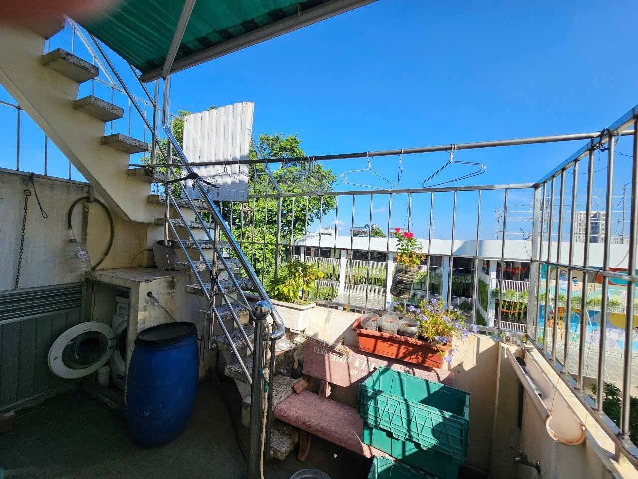 KHU VỰC HIẾM NHÀ BÁN - NGUYỄN CHẾ NGHĨA - 5 TẦNG - 64M2 - HẺM TRƯỚC NHÀ 3 M RƯỠI 