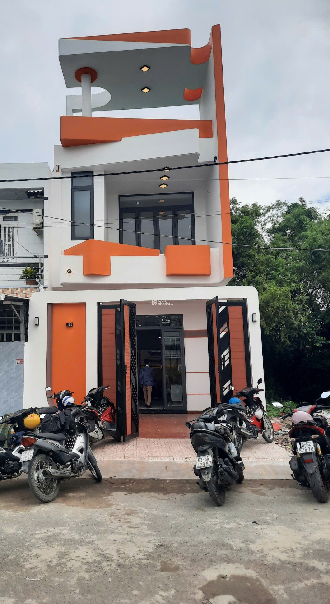 CẦN BÁN GẤP NHÀ CHÍNH CHỦ 2 TẦNG 64M2 GIÁ 1,2 TỶ VÀO Ở NGAY  